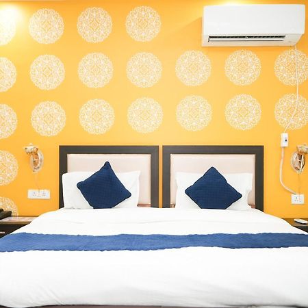 מלון גורגאון Tanvi Premium Residency Near Artemis Hospital, Gurugram מראה חיצוני תמונה