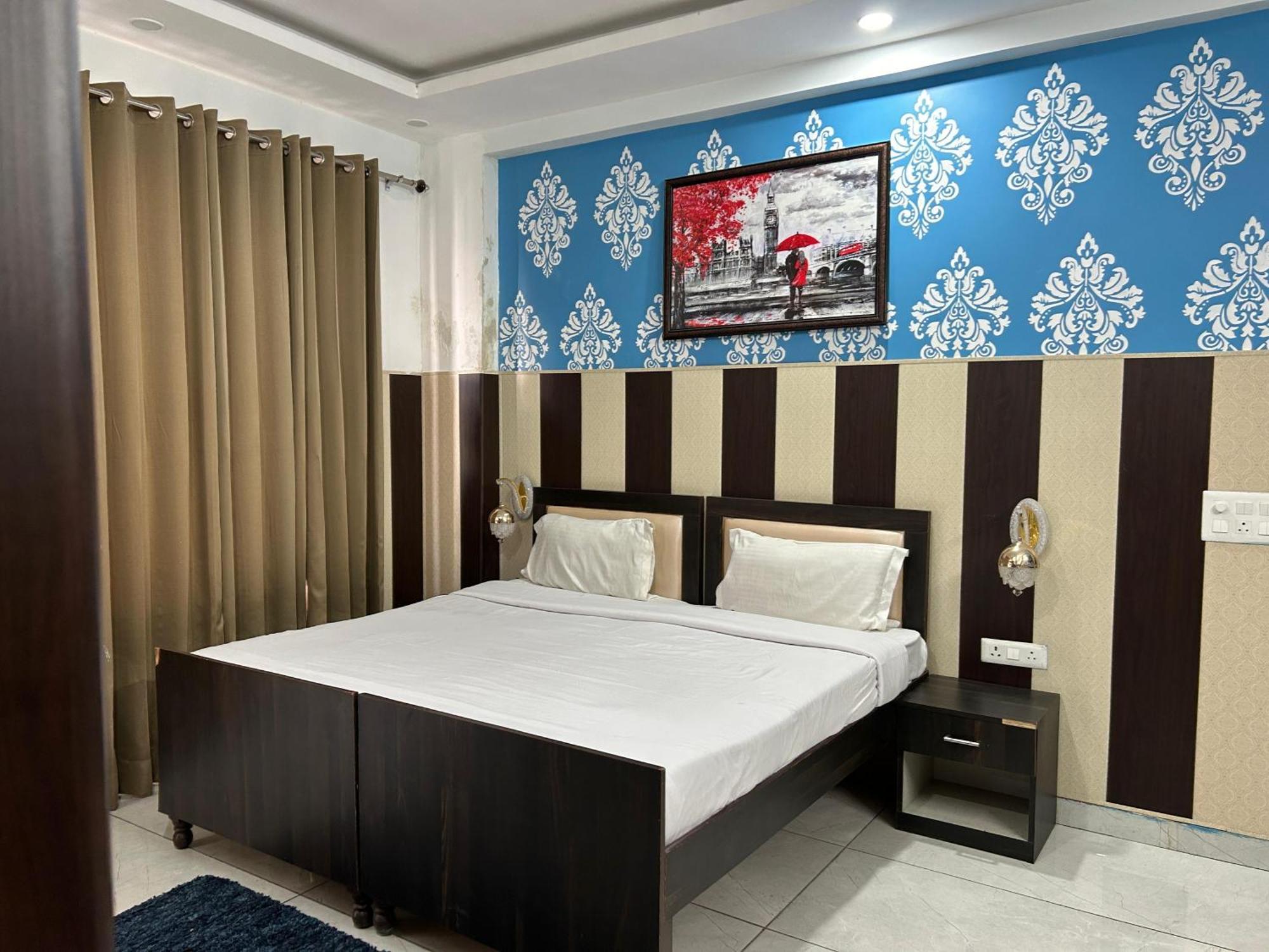 מלון גורגאון Tanvi Premium Residency Near Artemis Hospital, Gurugram מראה חיצוני תמונה