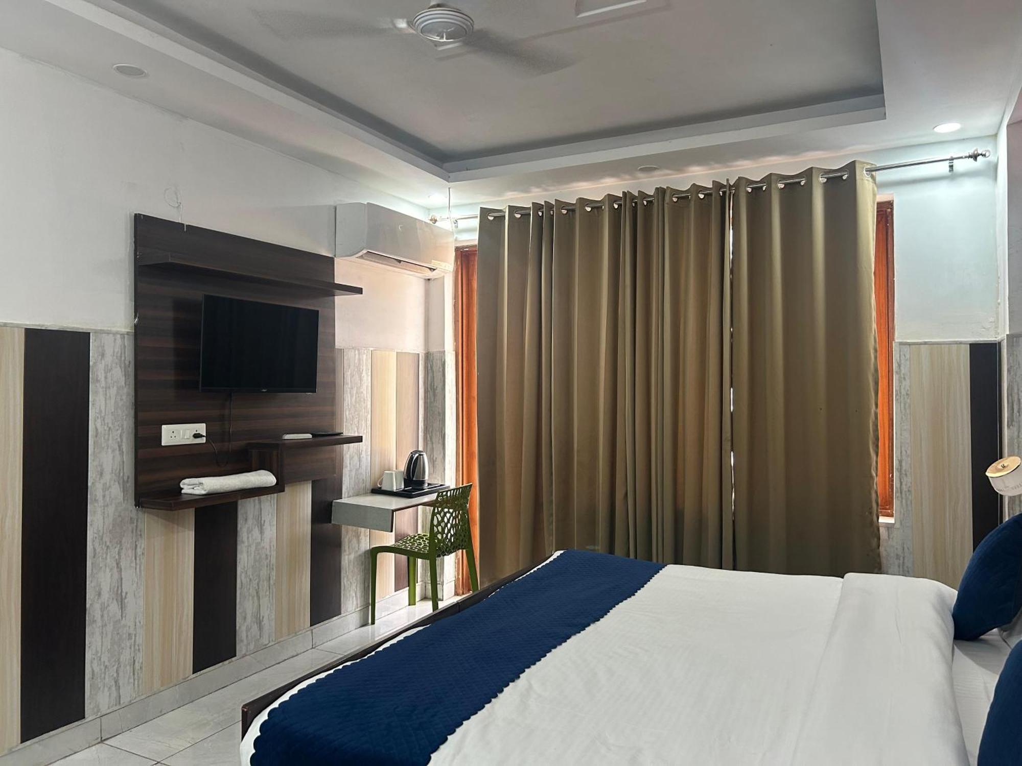 מלון גורגאון Tanvi Premium Residency Near Artemis Hospital, Gurugram מראה חיצוני תמונה